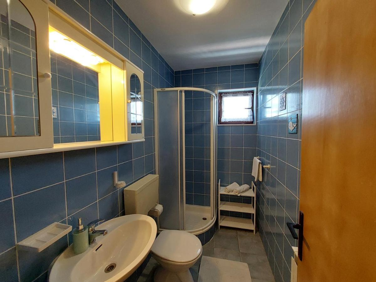 Apartmani Rahela Vodice Exterior foto