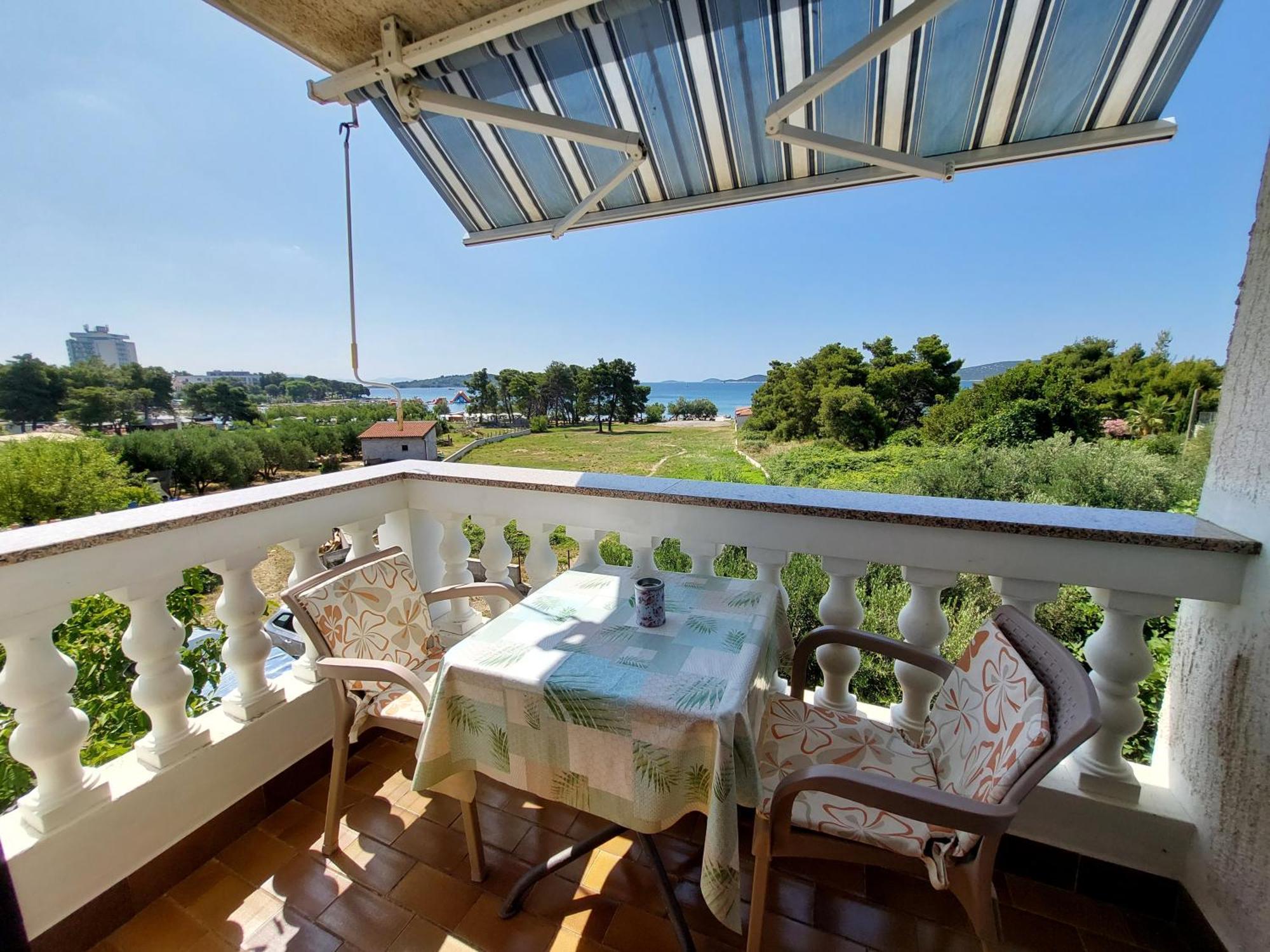 Apartmani Rahela Vodice Exterior foto